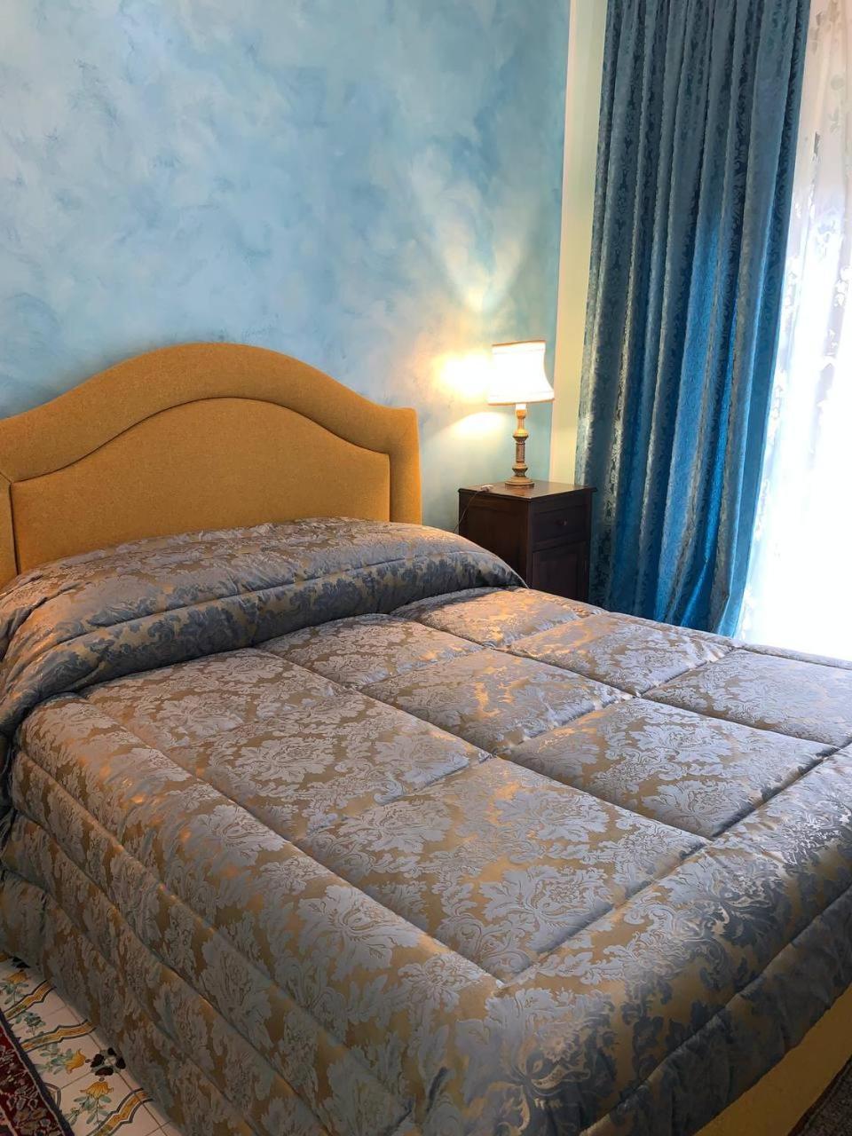 Blue Sea Bed & Breakfast Roccella Ionica Eksteriør bilde